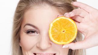 Как да удебелим кожата на лицето и под очите: правилна грижа и укрепване Тъй като тънката кожа реагира